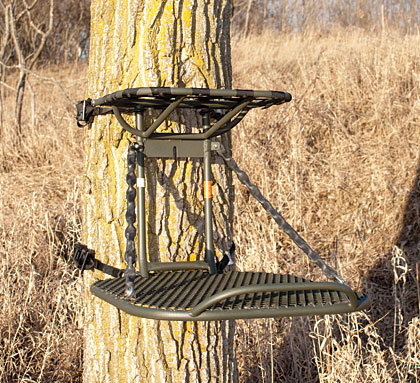 Top Treestands and Blinds For The Deer Woods!