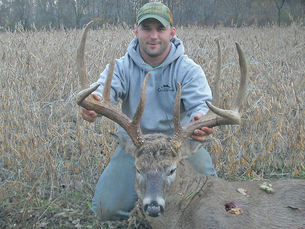 Mike Kemble's Near-Record 8-Point Buck 