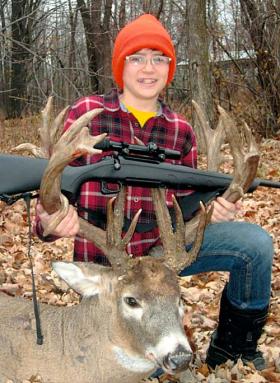 Dylan Beach-Bittner: Minnesota Kid Kills Massive 27-Point Buck